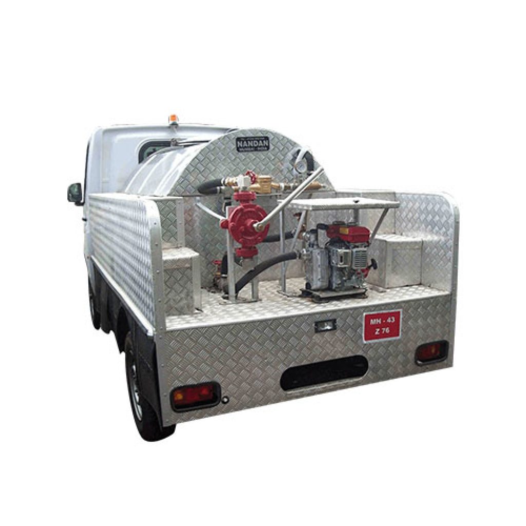 FUEL BOWSER 950 LT