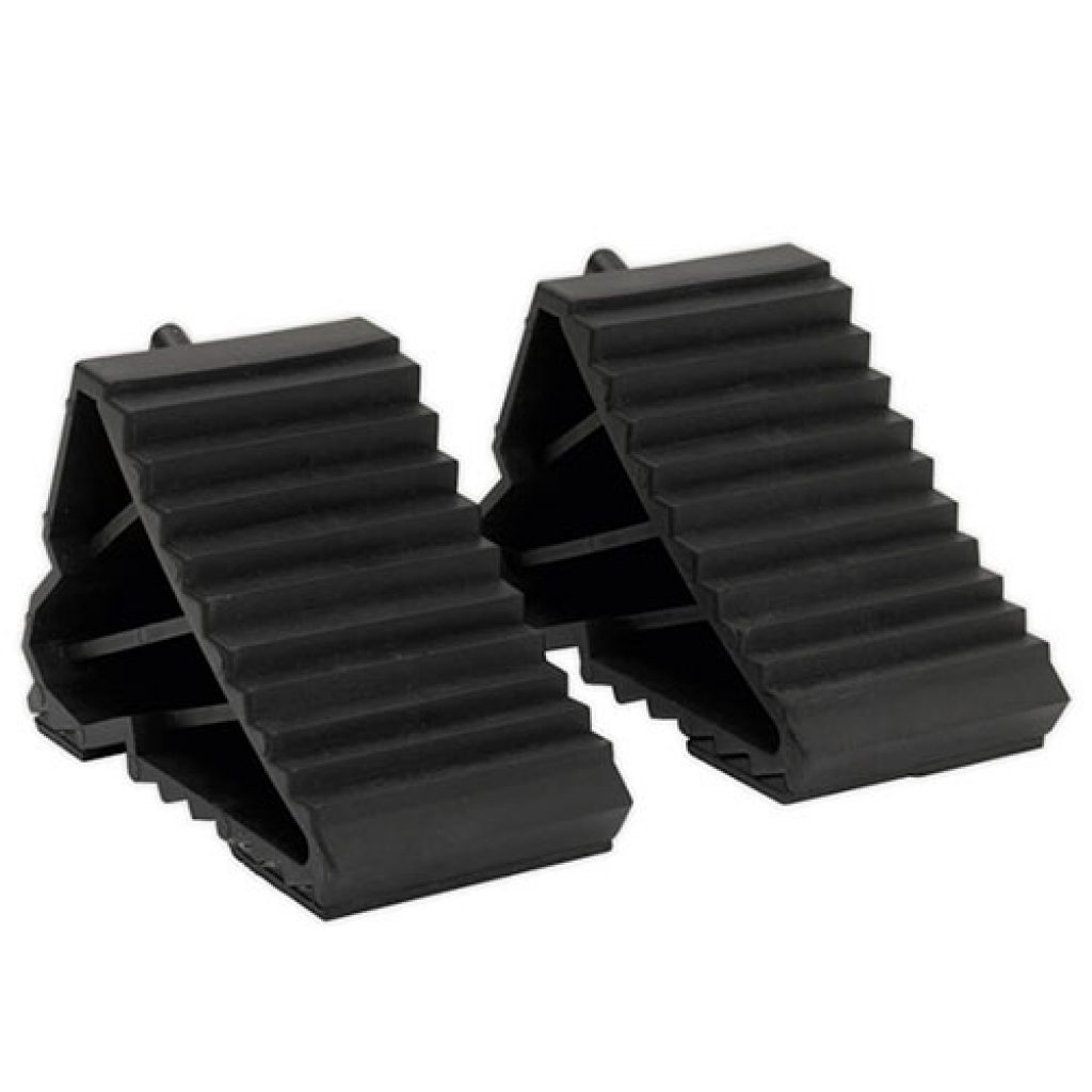 RAMPS AND WHEEL CHOCK