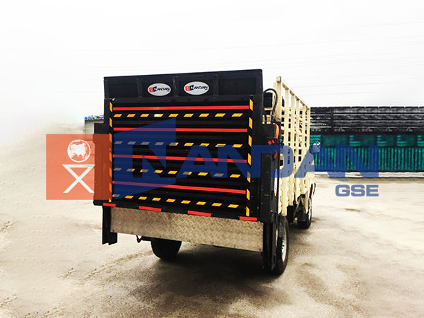 Tail Lift